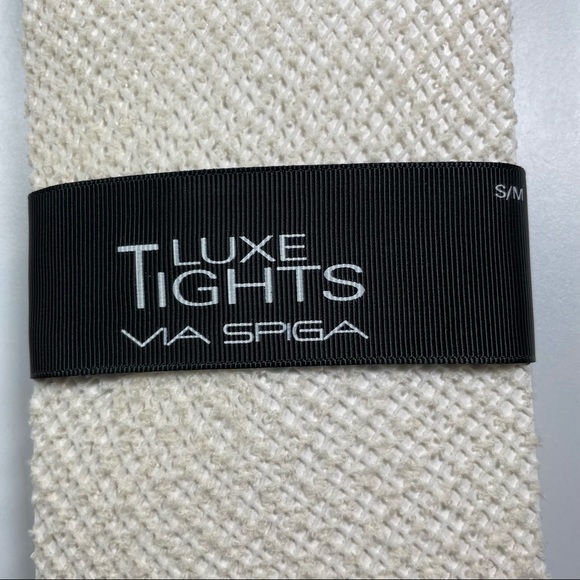 NWT Via Spiga cream fishnet luxe tights size S/M - Picture 2 of 4